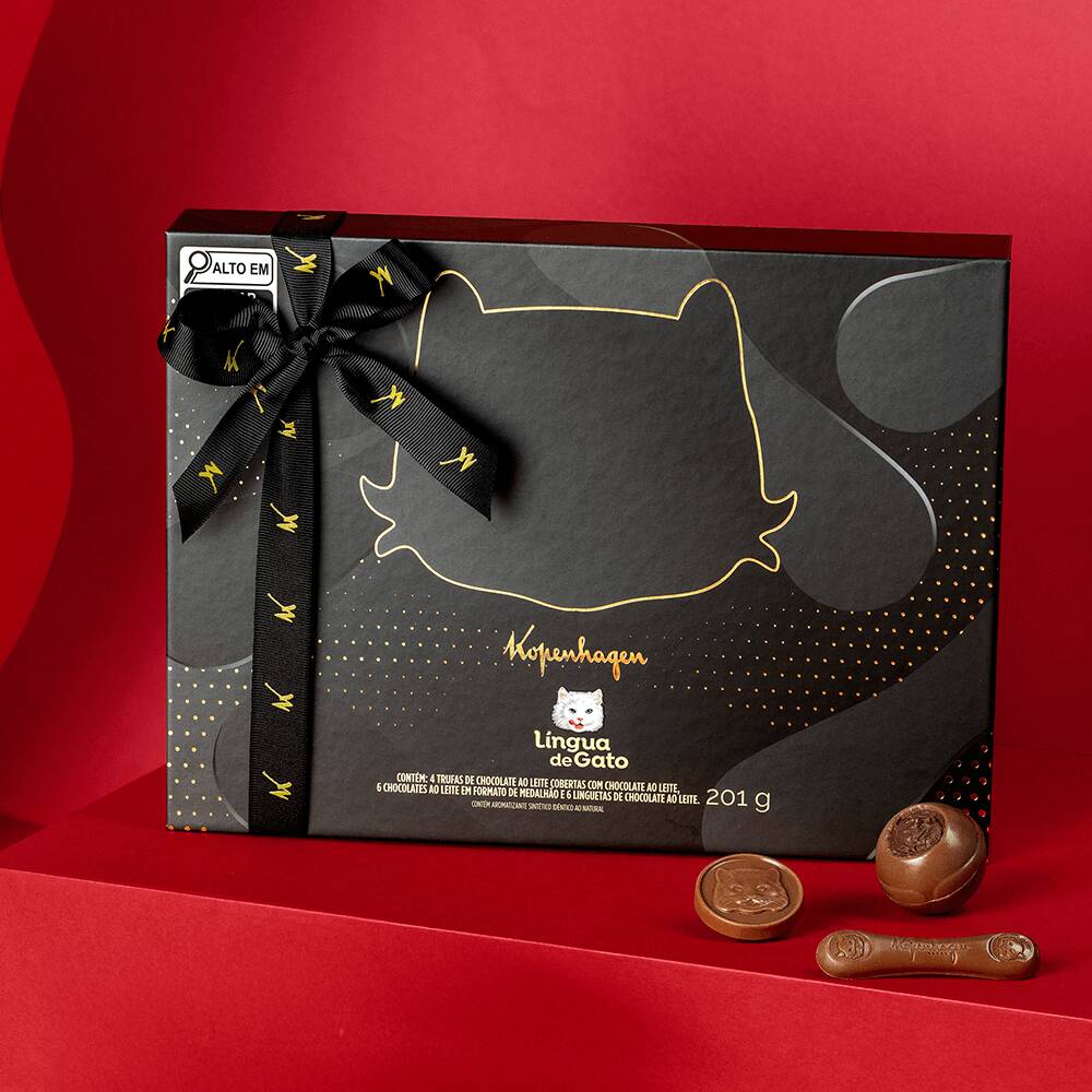 Caixa de bombons Lingua de Gato na embalagem da Kopenhagen